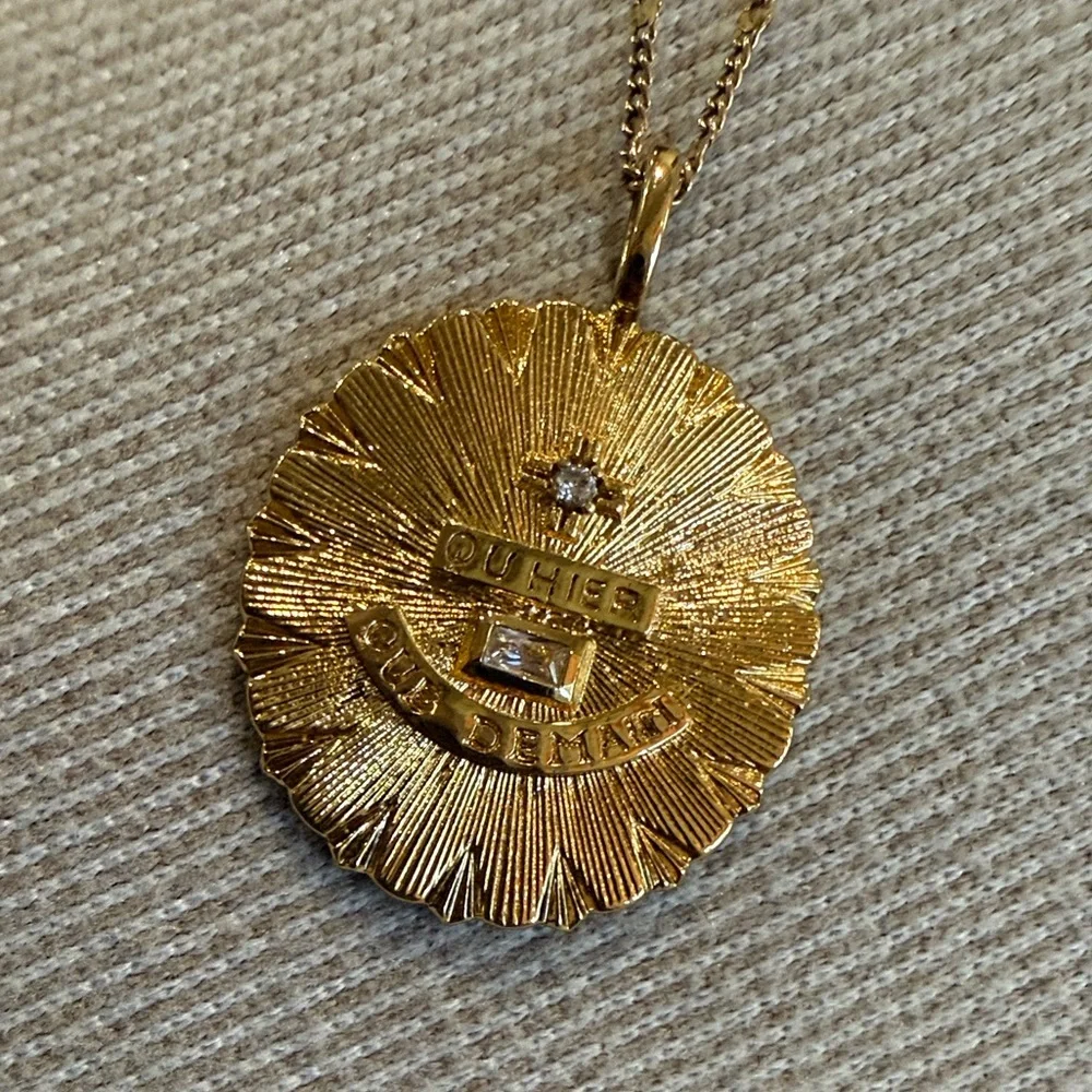 Miranda Frye Gold Pendant Love Charm - Picture 4 of 4